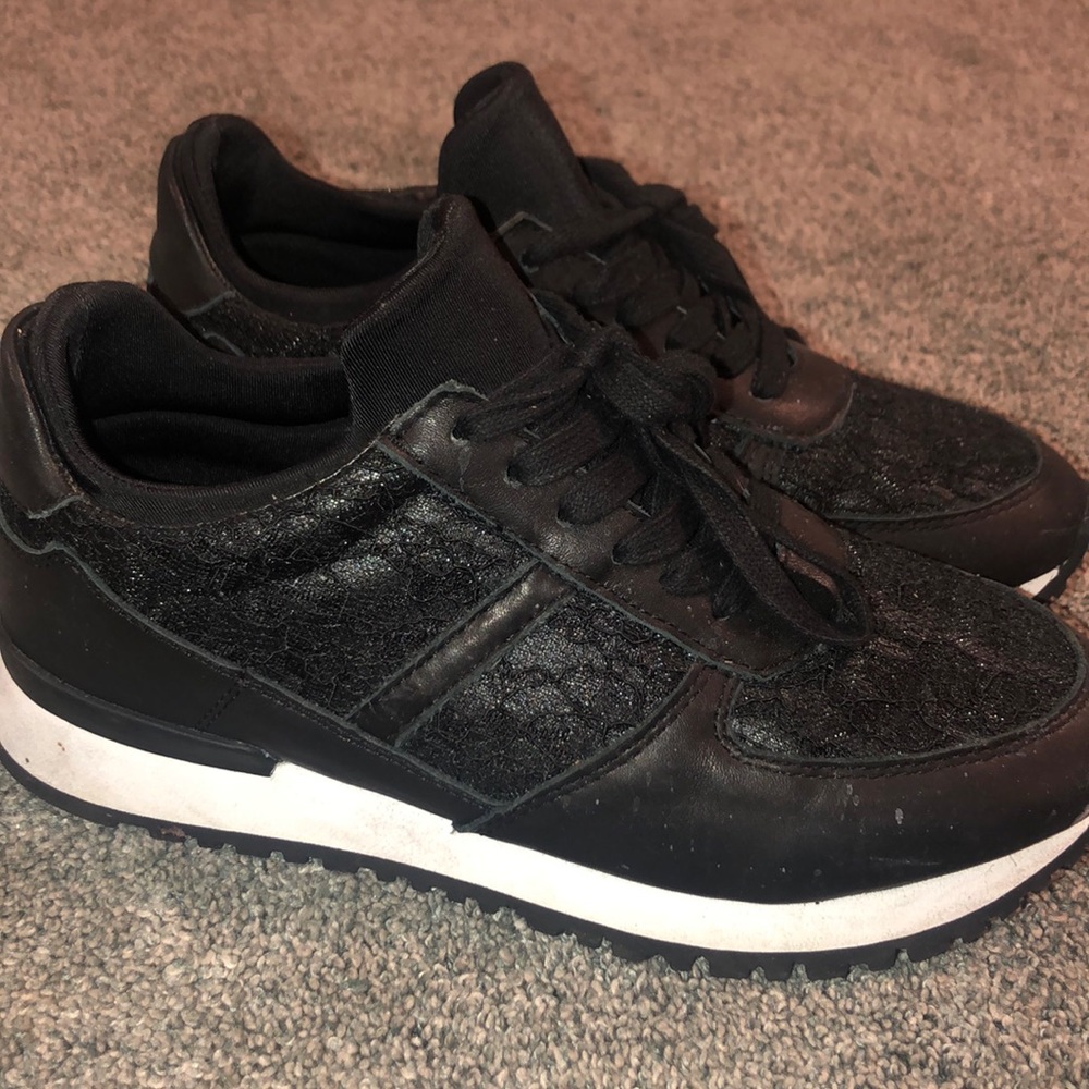 Steve Madden Sneakers 6.5 WOMENS